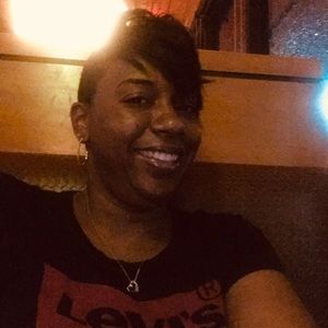 Meet your Posher, Mwaka